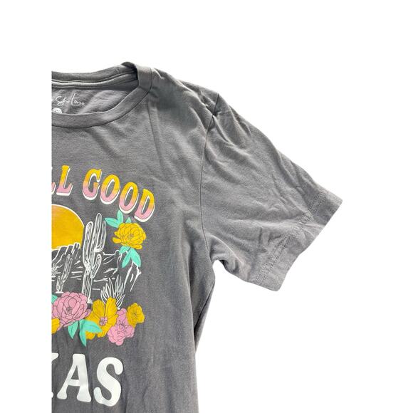 Things She Loves Gray Short Sleeve Texas  Graphic T-Shirt Women's Size Small - Picture 4 of 6